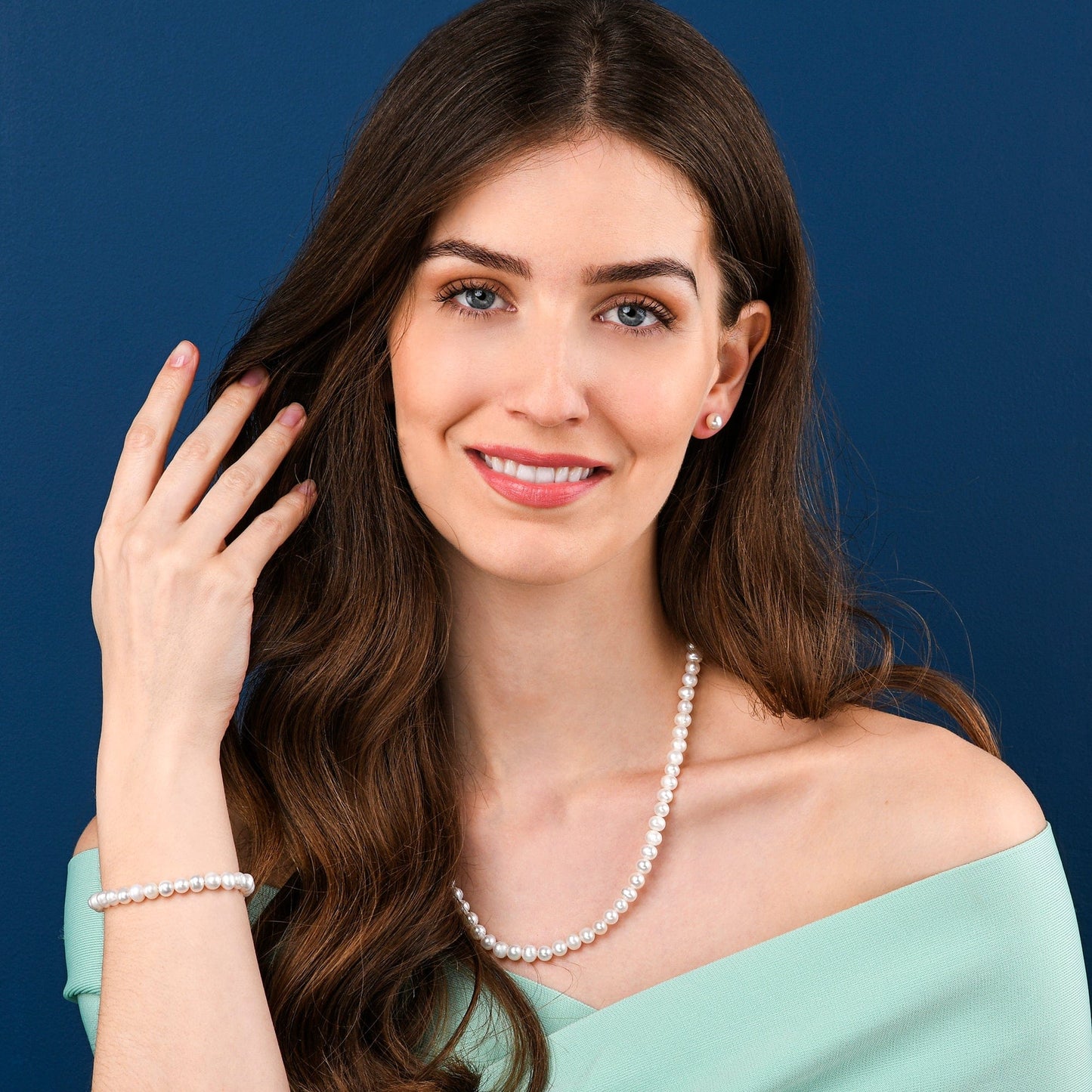 20-inch Long Freshwater Pearl Necklace in 925 Sterling Silver for Women