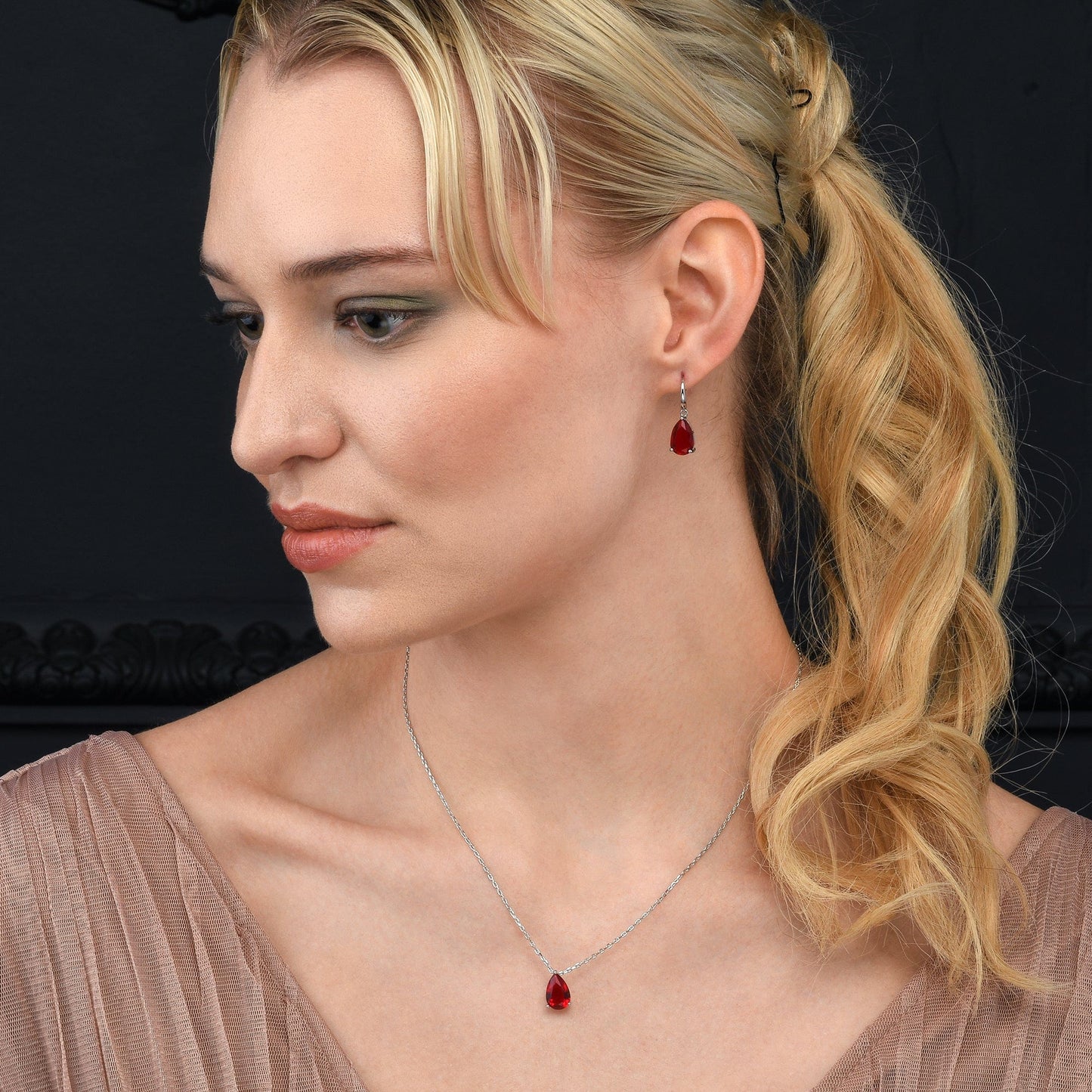 925 Sterling Silver Red Pear Drop Earrings