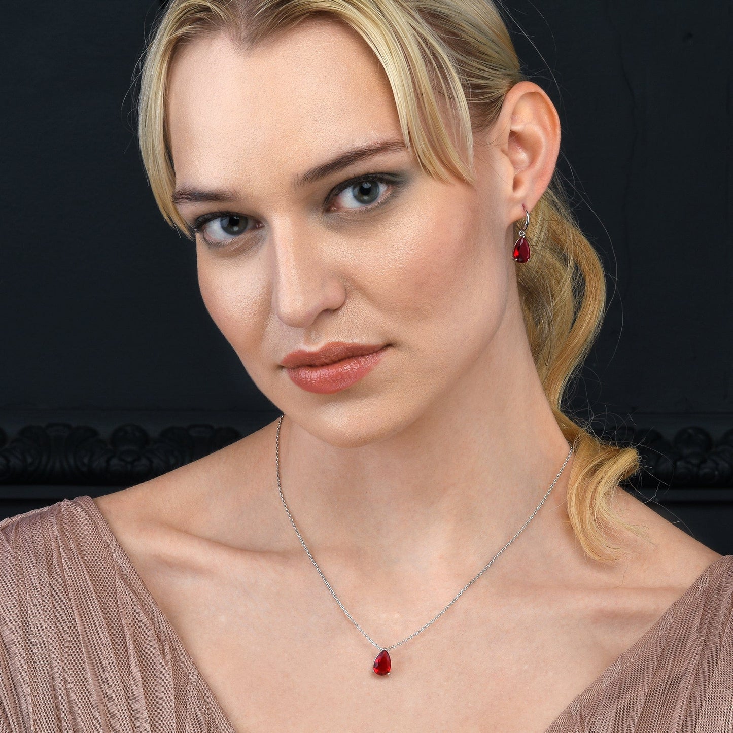 925 Sterling Silver Red Pear Drop Earrings