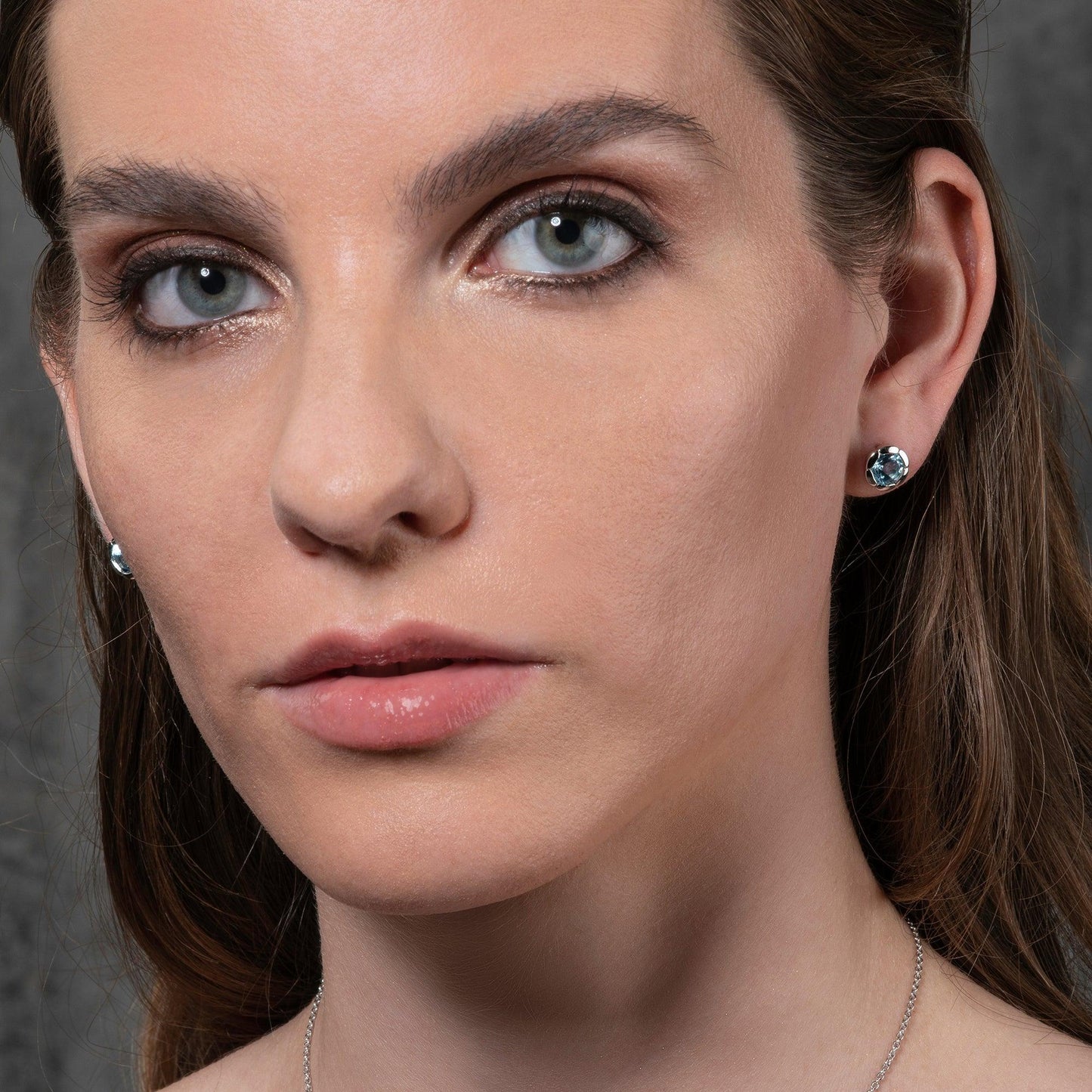 925 Sterling Silver Round Stud Earrings with Blue Topaz Gemstones - namana.london