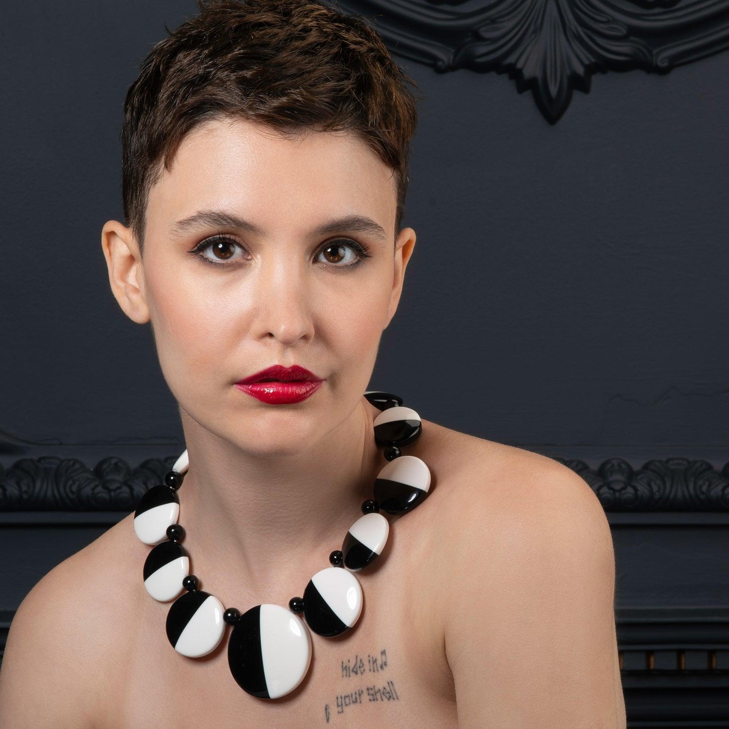 Chunky Black and White Statement Necklace for Women - namana.london
