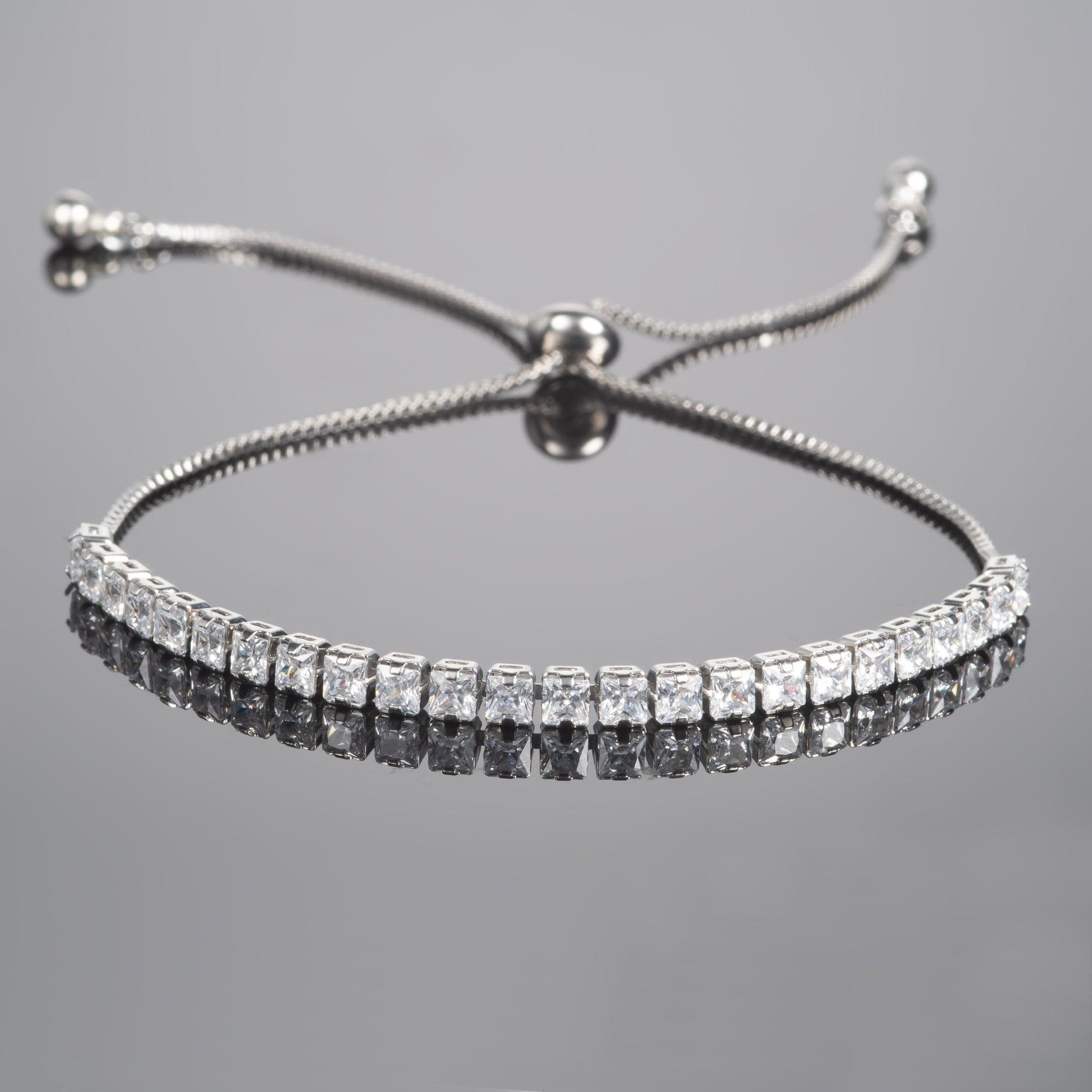 Adjustable Dainty Slider Bracelet for Women - namana.london