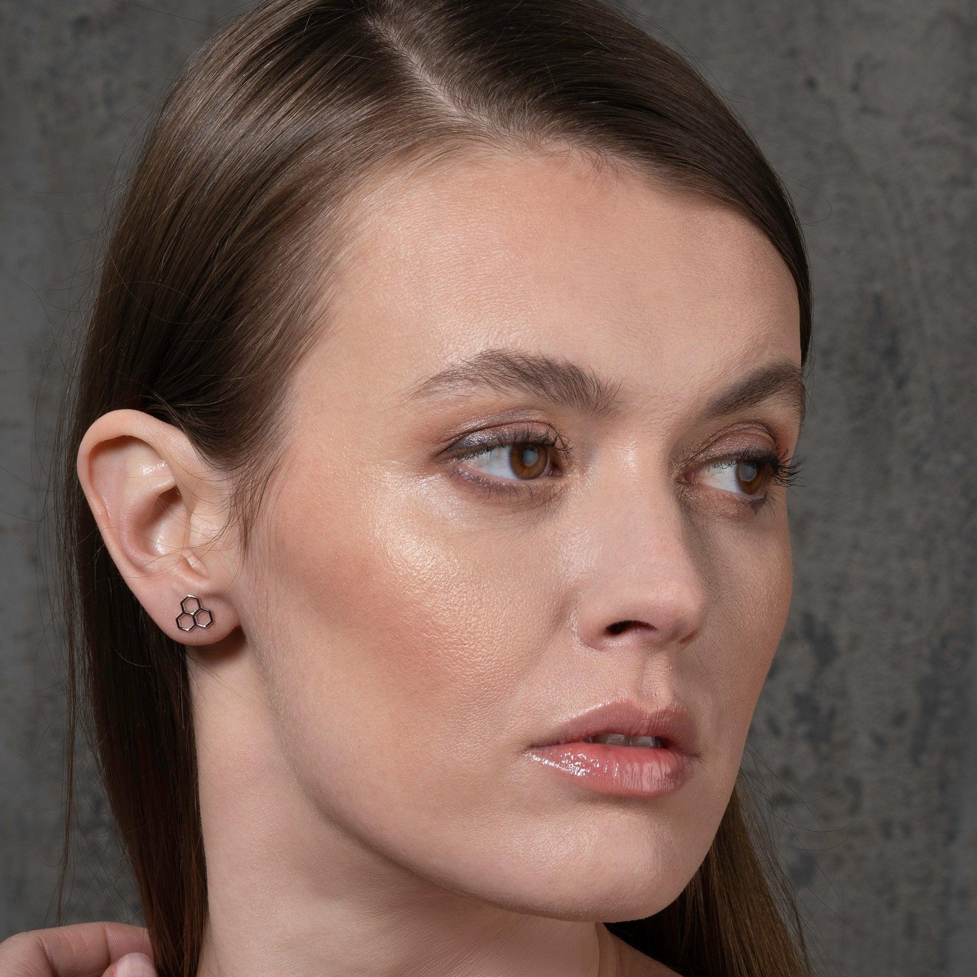 925 Sterling Silver Honeycomb Stud Earrings for Women - namana.london