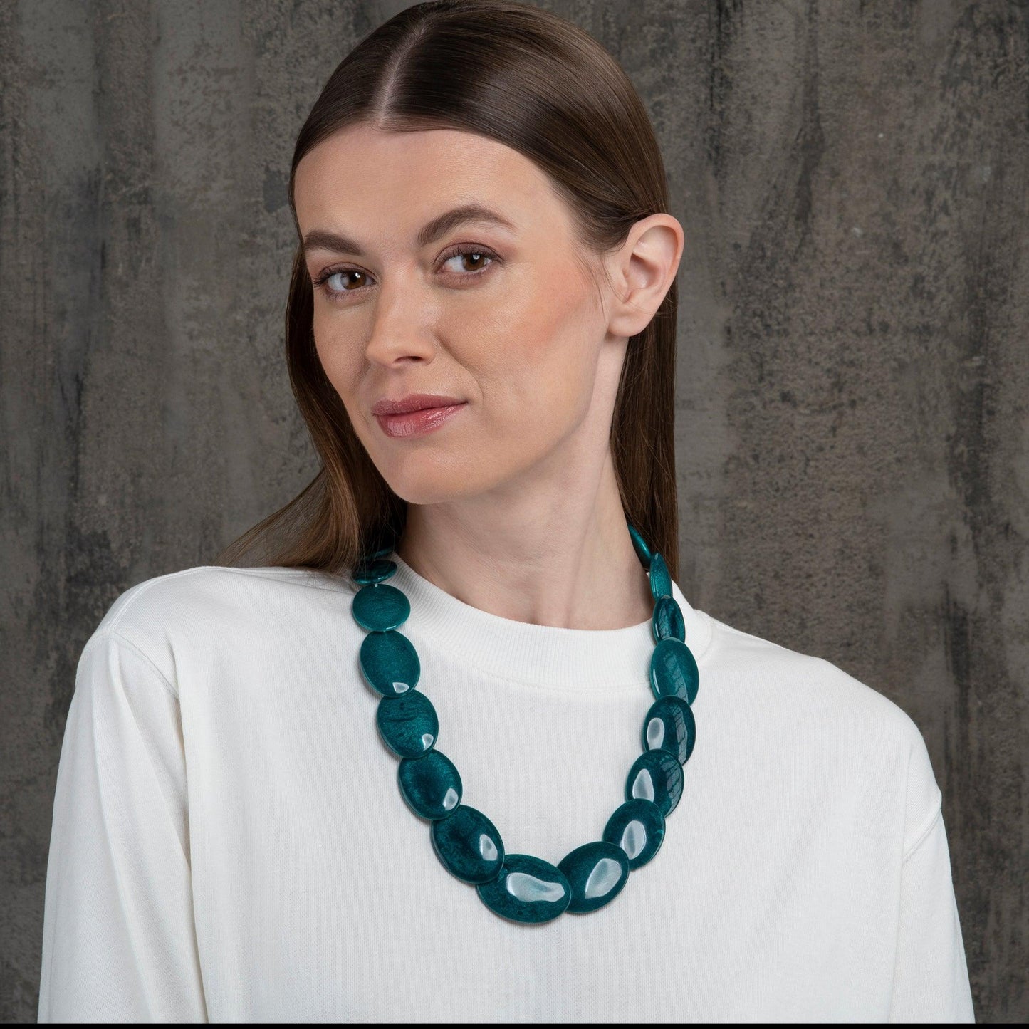 Long Dark Green Chunky Statement Necklace for Women - namana.london