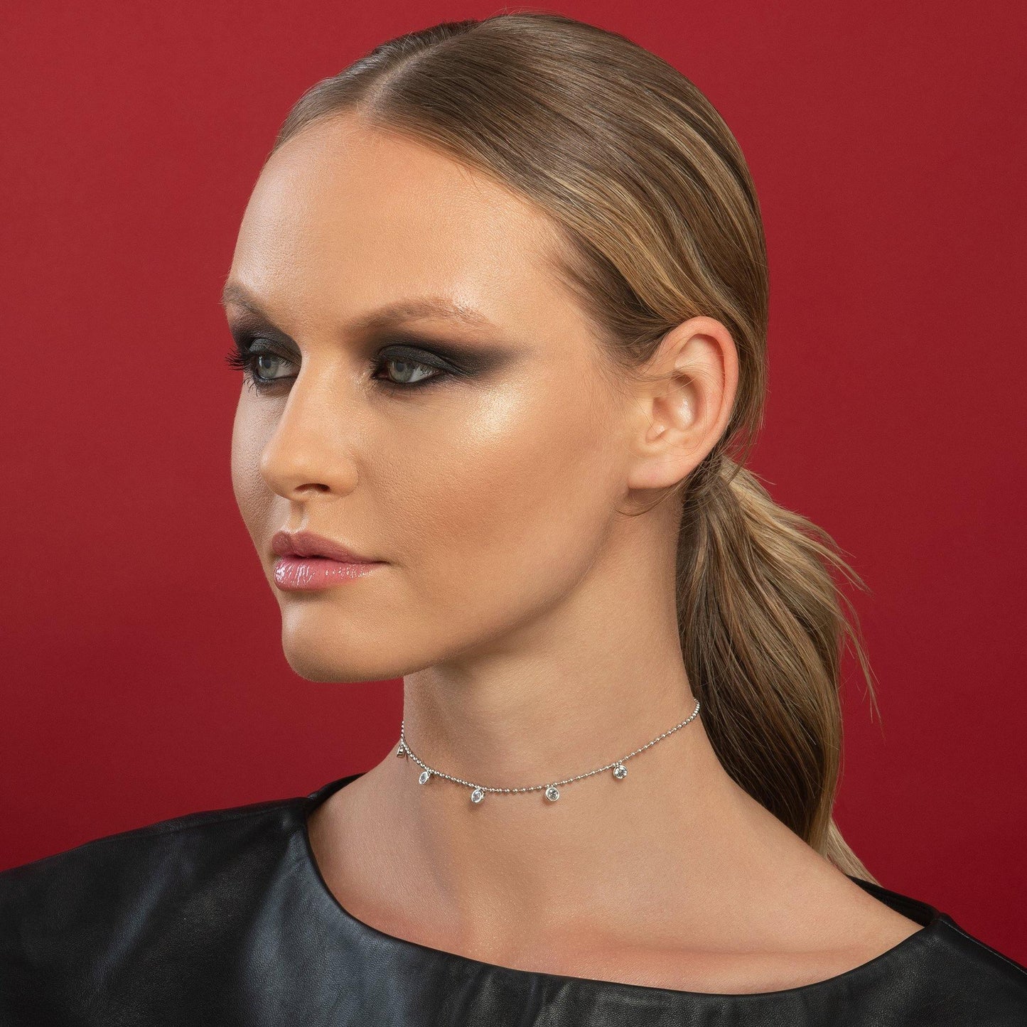 Beaded Choker Necklace for Women with Round Stones - namana.london