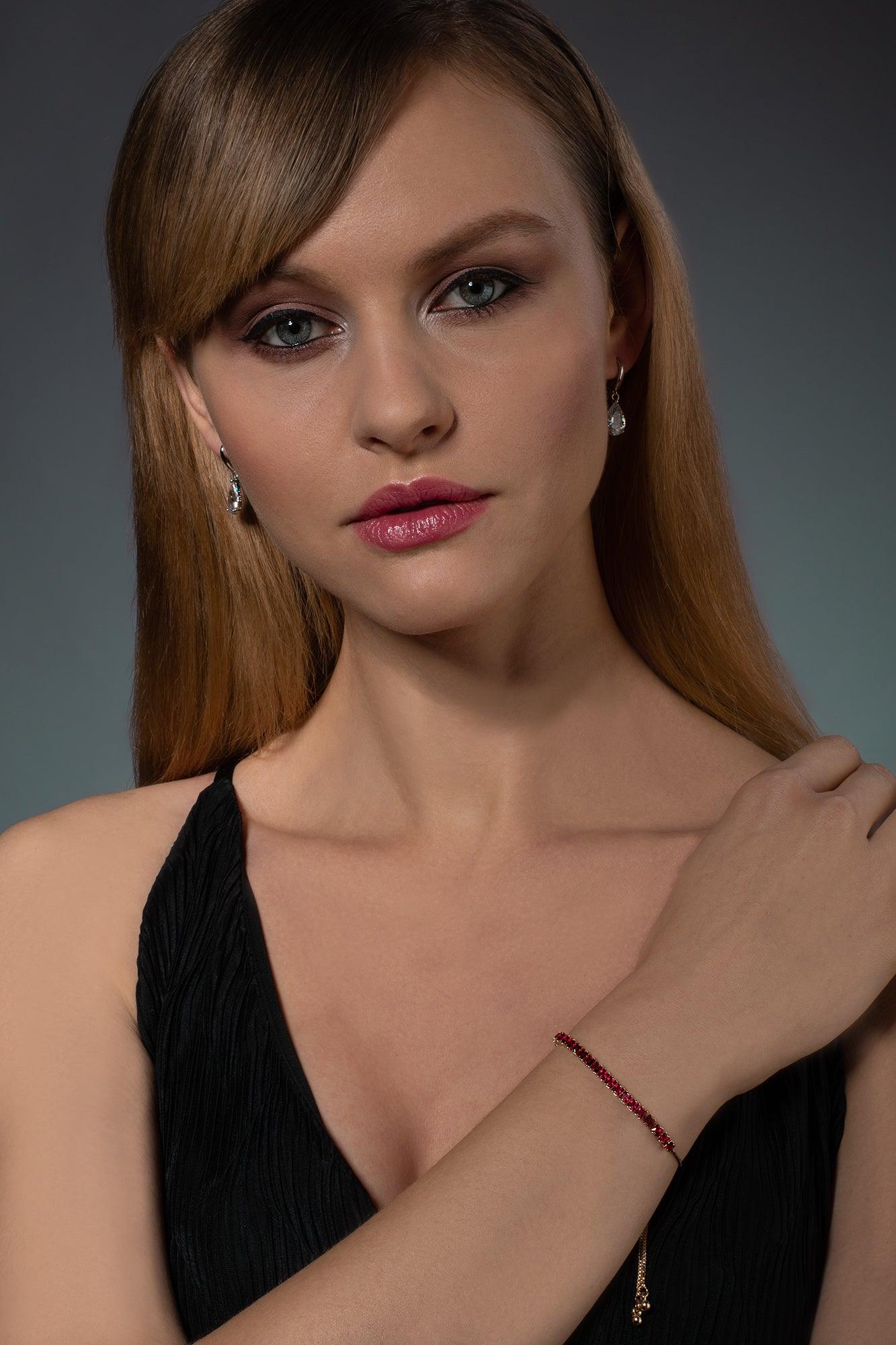 Adjustable Gold Bracelet for Women with Red Stones - namana.london