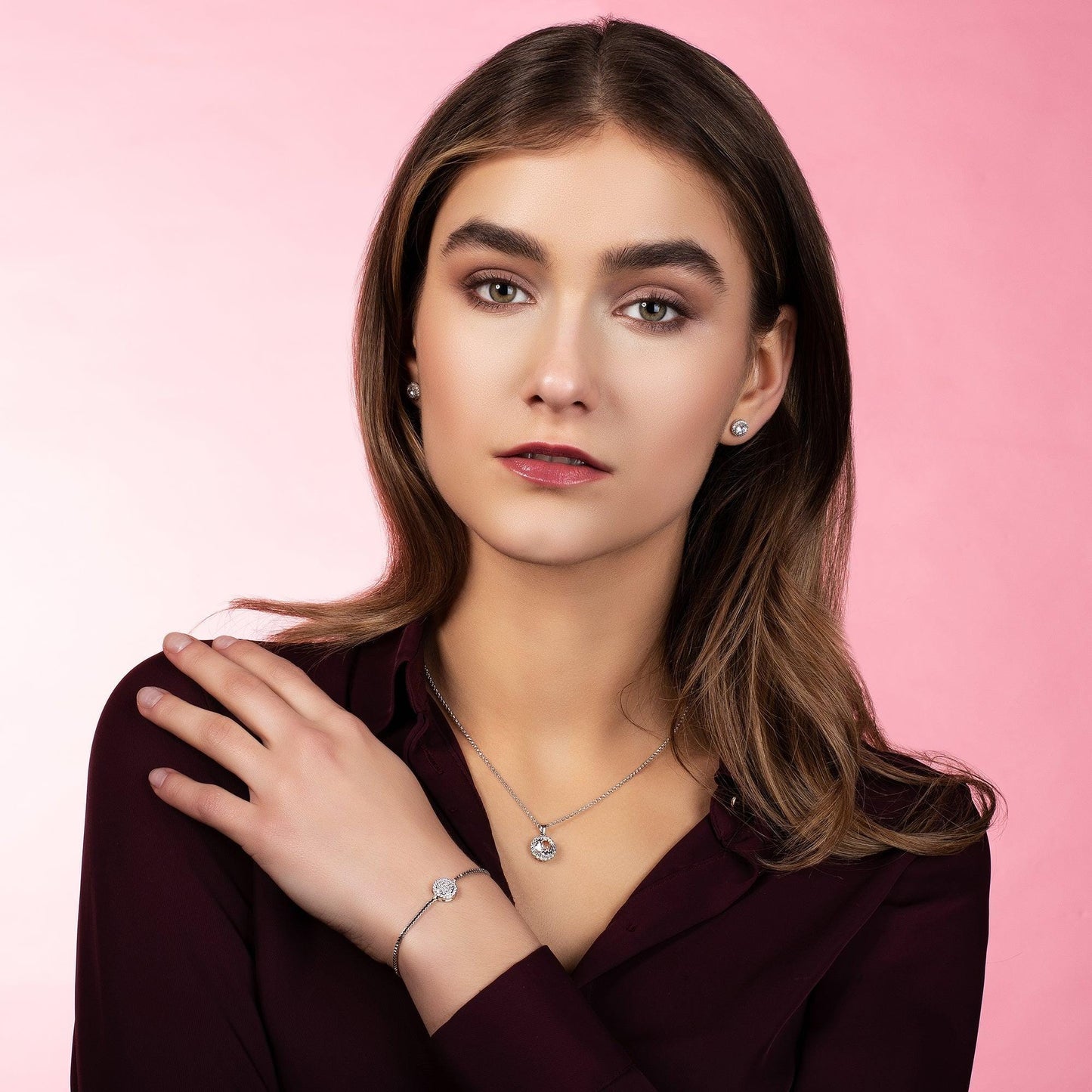 Halo Drop Pendant Necklace with Swarovski Crystals - namana.london