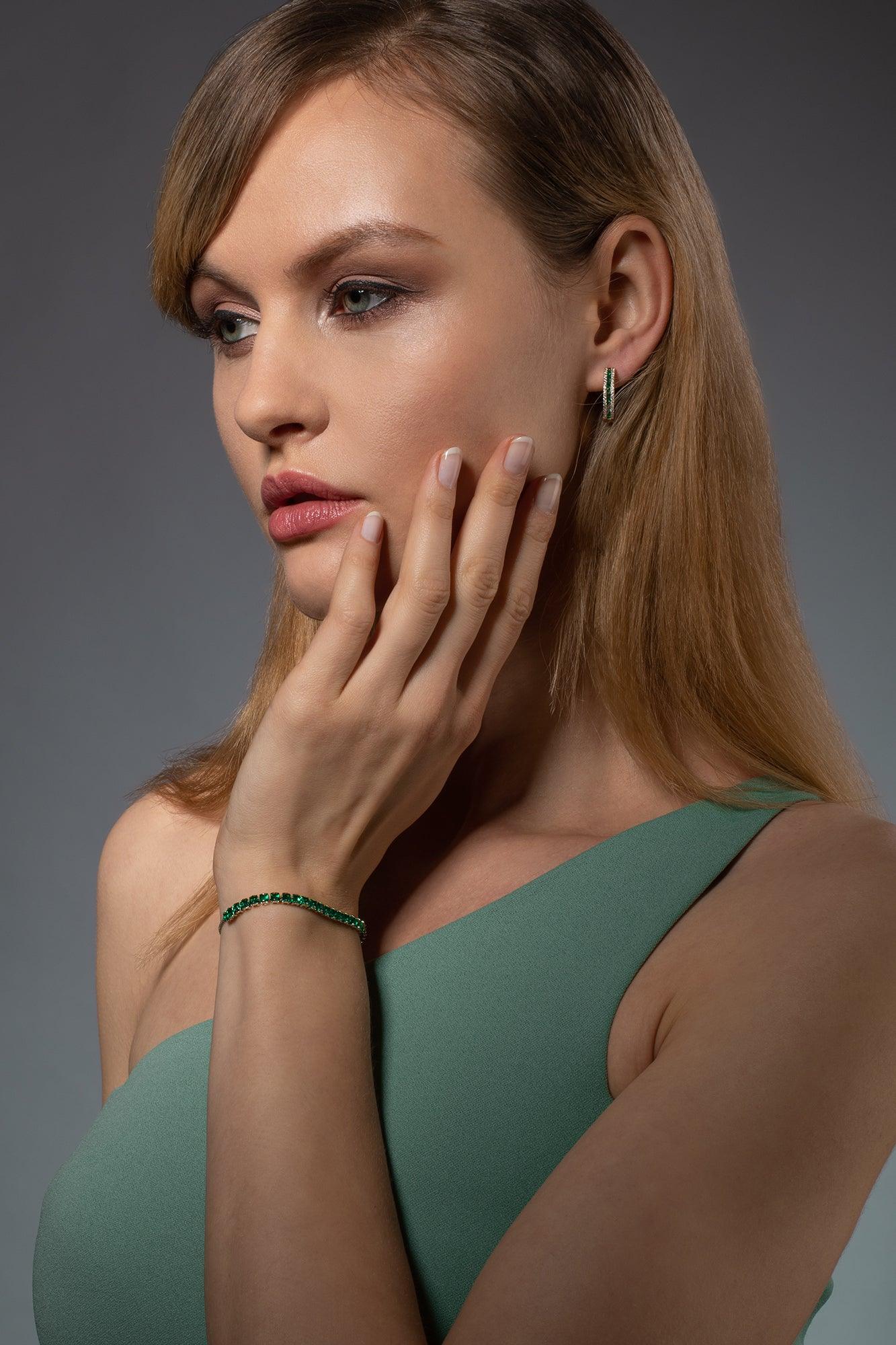 Adjustable Gold Bracelet for Women with Green Stones - namana.london