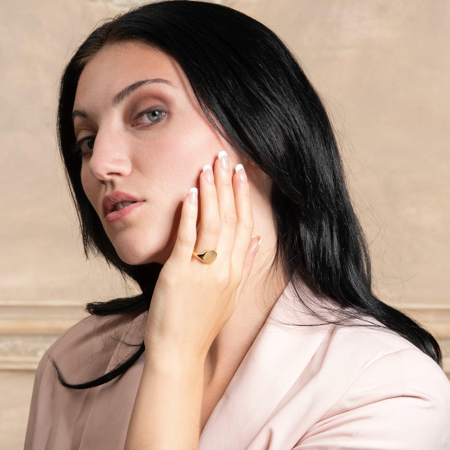 Adjustable Gold Signet Ring for Women - namana.london