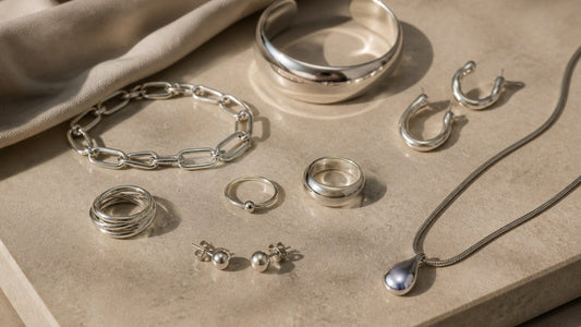 Modern Silver Jewellery Trends 2026: 7 Looks to Wear Now