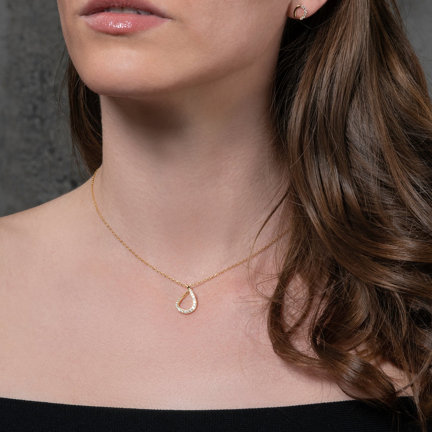 Gold plated Sterling Silver Pear Shaped Pendant Necklace for Women