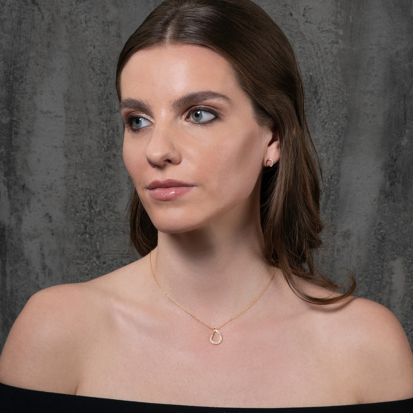Gold plated Sterling Silver Pear Shaped Pendant Necklace for Women