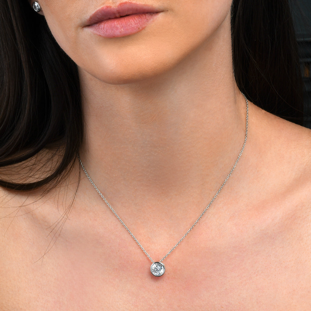 925 Sterling Silver Solitaire Bezel Set Pendant Necklace for Women