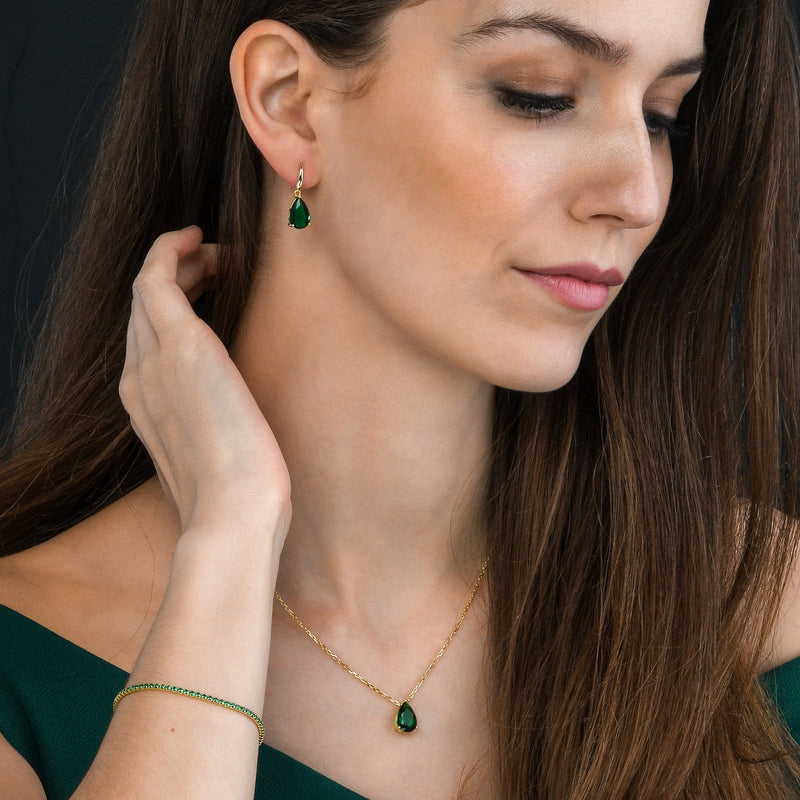 Gold Plated Green Pear Pendant Necklace for Women.