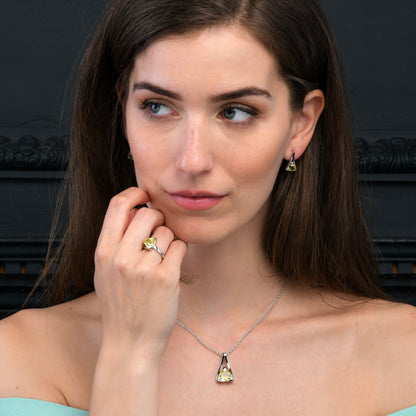 925 Sterling Silver Trillion Cut Lemon Quartz Gemstone Ring For Women