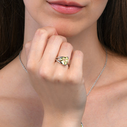 925 Sterling Silver Trillion Cut Lemon Quartz Gemstone Ring For Women