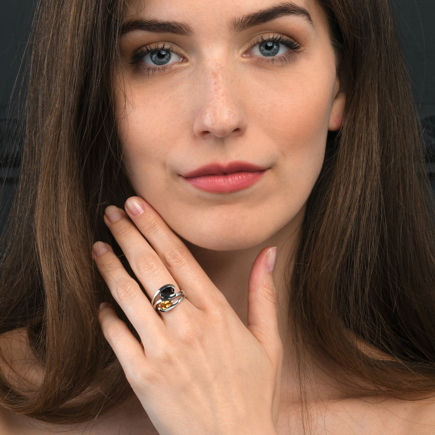 925 Sterling Silver Ring with Pear-Shaped Citrine & Smoky Quartz Gemstones