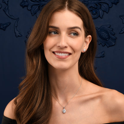 925 Sterling Silver Clear Cubic Zirconia Oval Halo Pendant Necklace