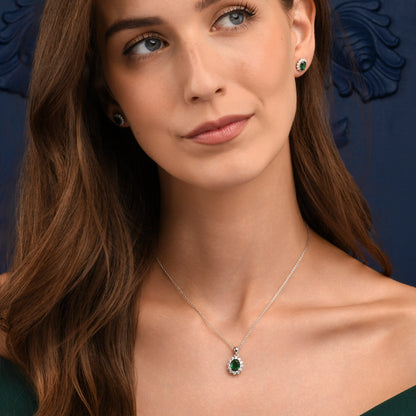 925 Sterling Silver Green Cubic Zirconia Oval Halo Pendant Necklace