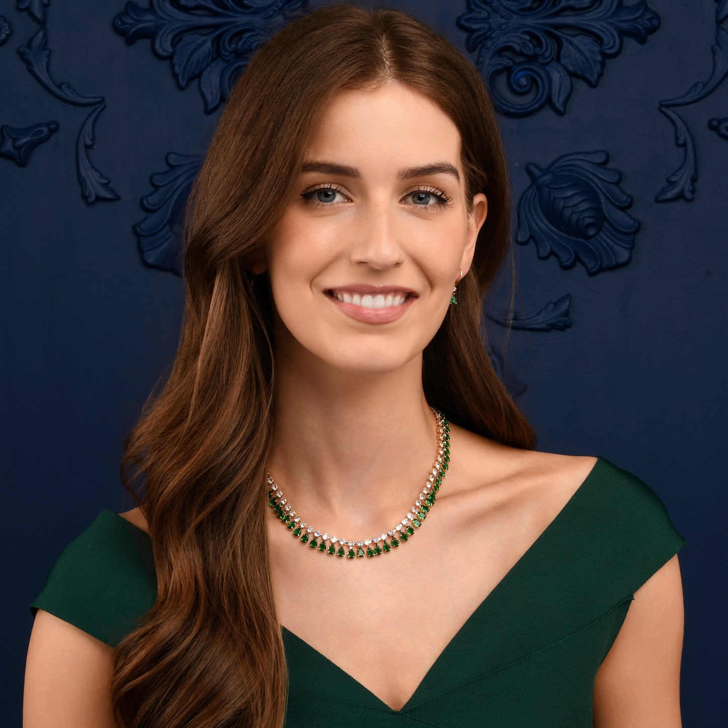 Green Crystal Necklace with Round & Pear Shaped Cubic Zirconia Stones For Women