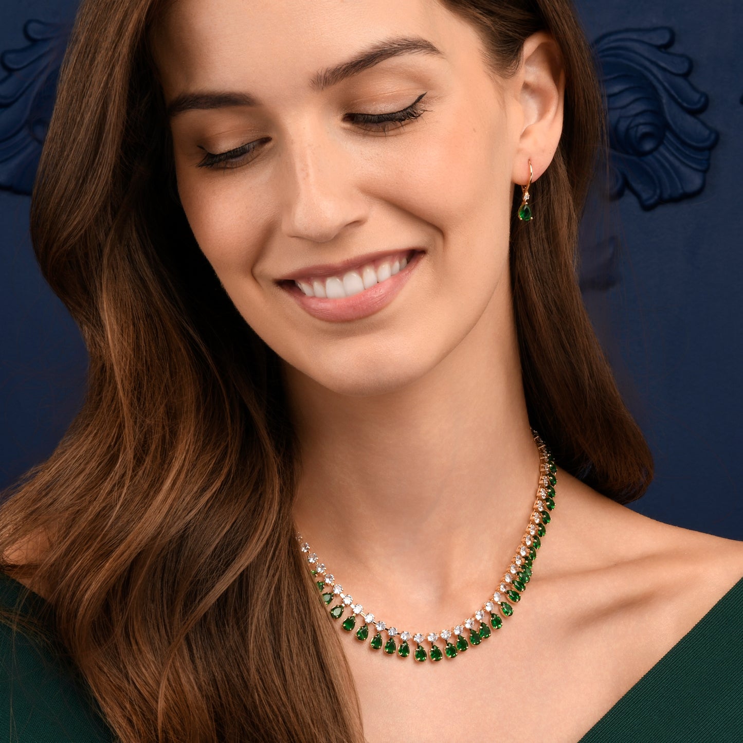 Green Crystal Necklace with Round & Pear Shaped Cubic Zirconia Stones For Women
