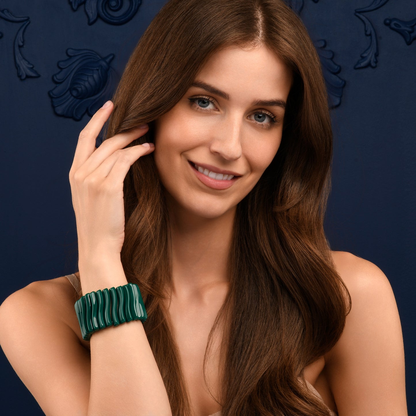 40mm Wide Green Chunky Bangle Bracelet for Women