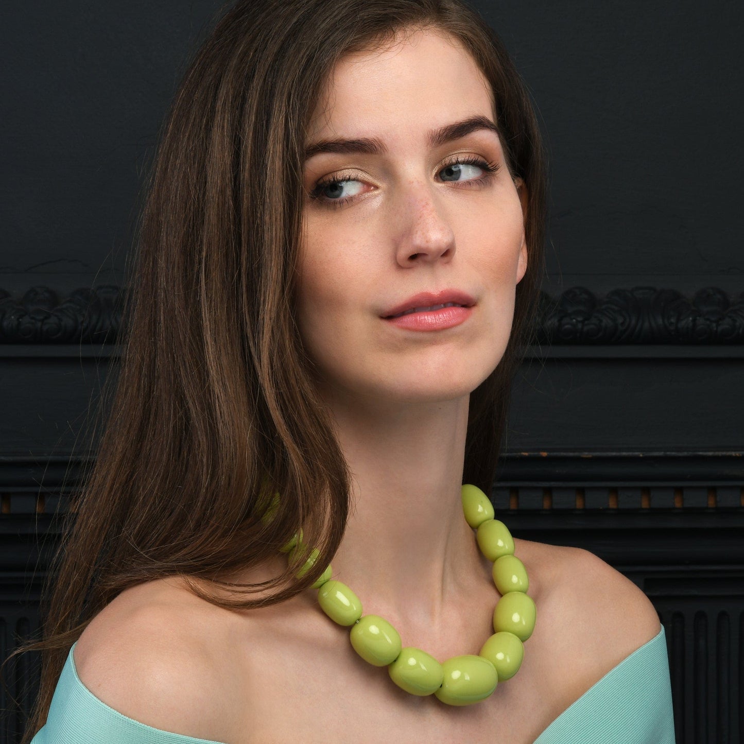 20 inch Long Light Green Oval Beads Statement Necklace for Women