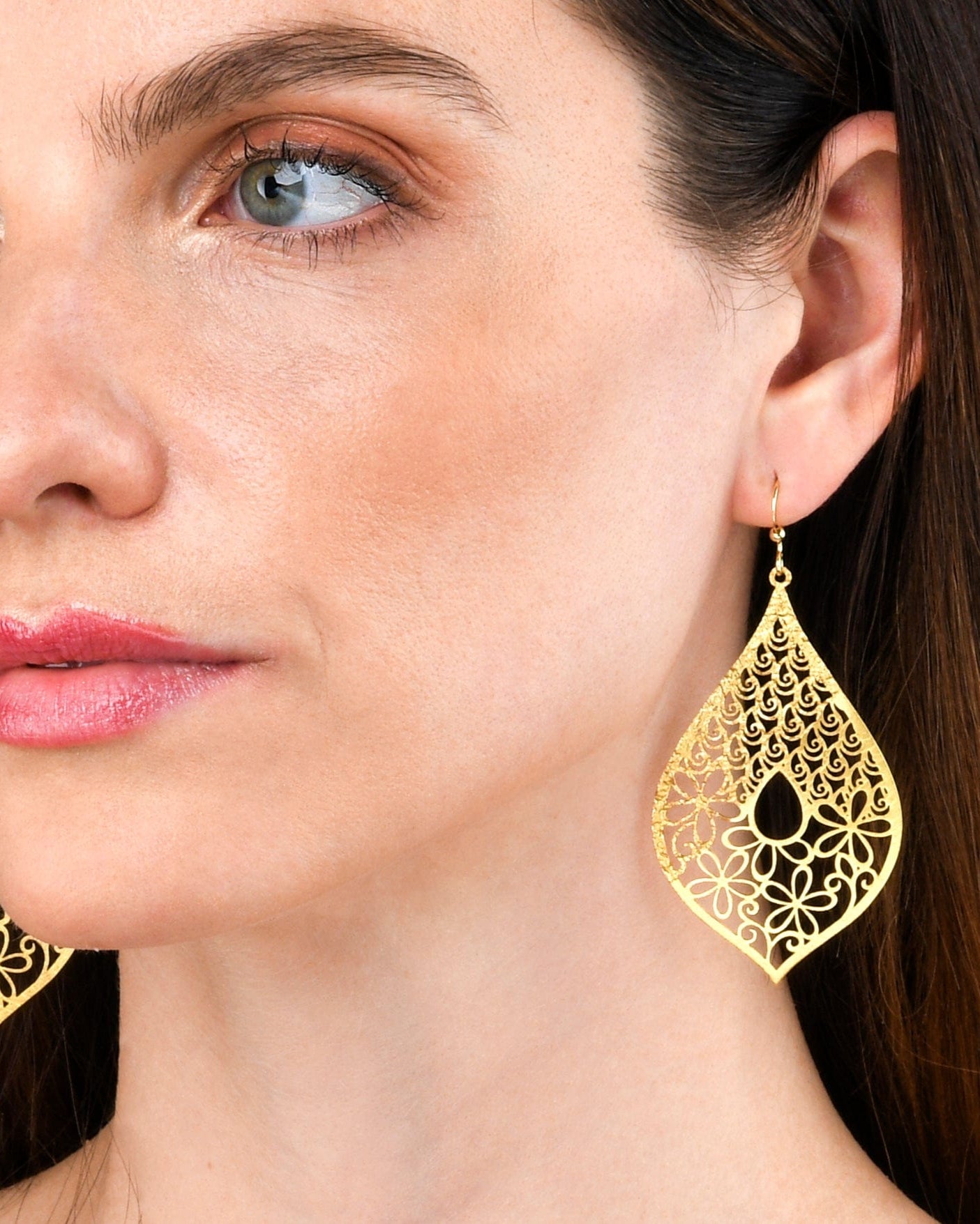 Gold Large Leaf Shaped Teardrop Dangle Earrings for Women