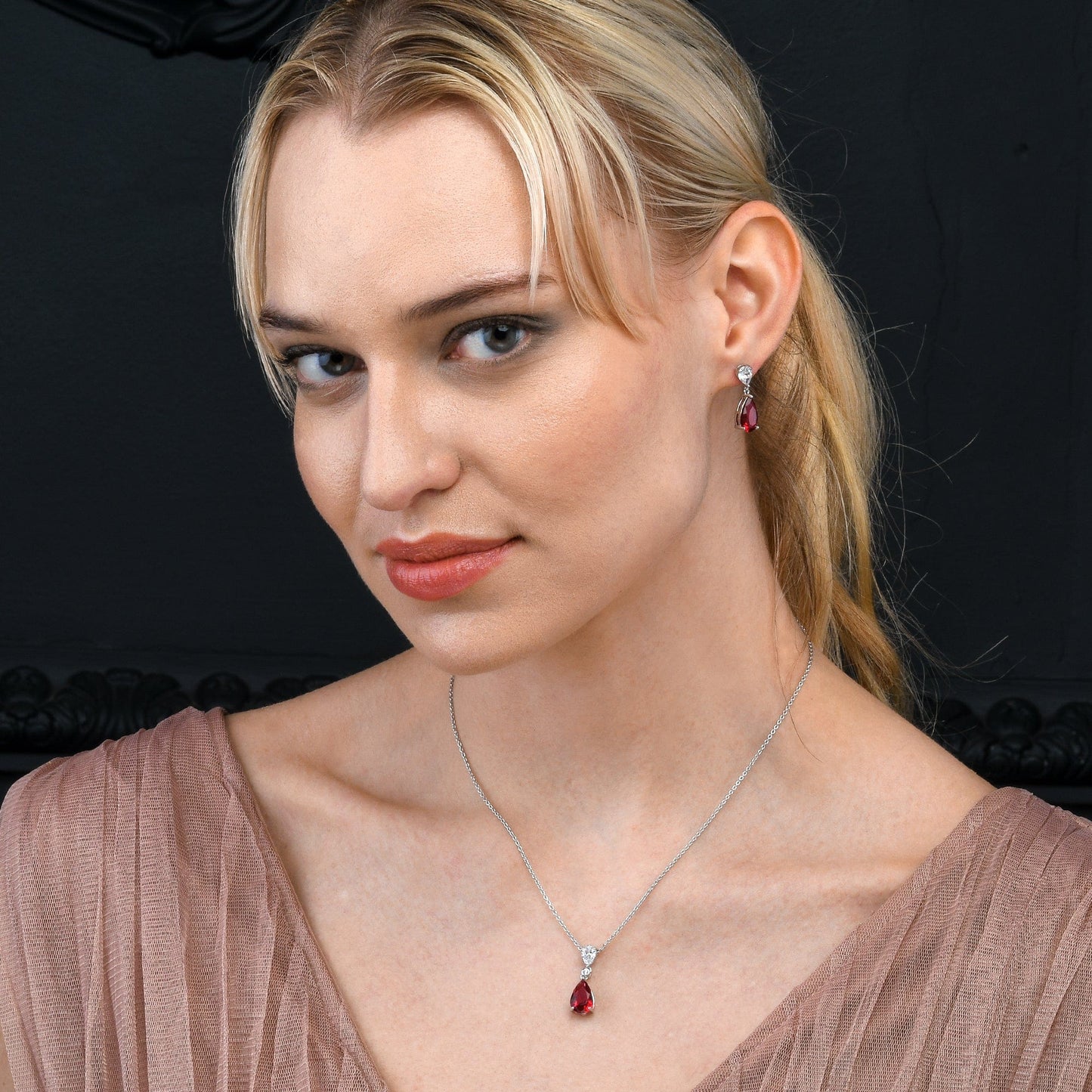 925 Sterling Silver Red Pear Shaped Pendant Necklace