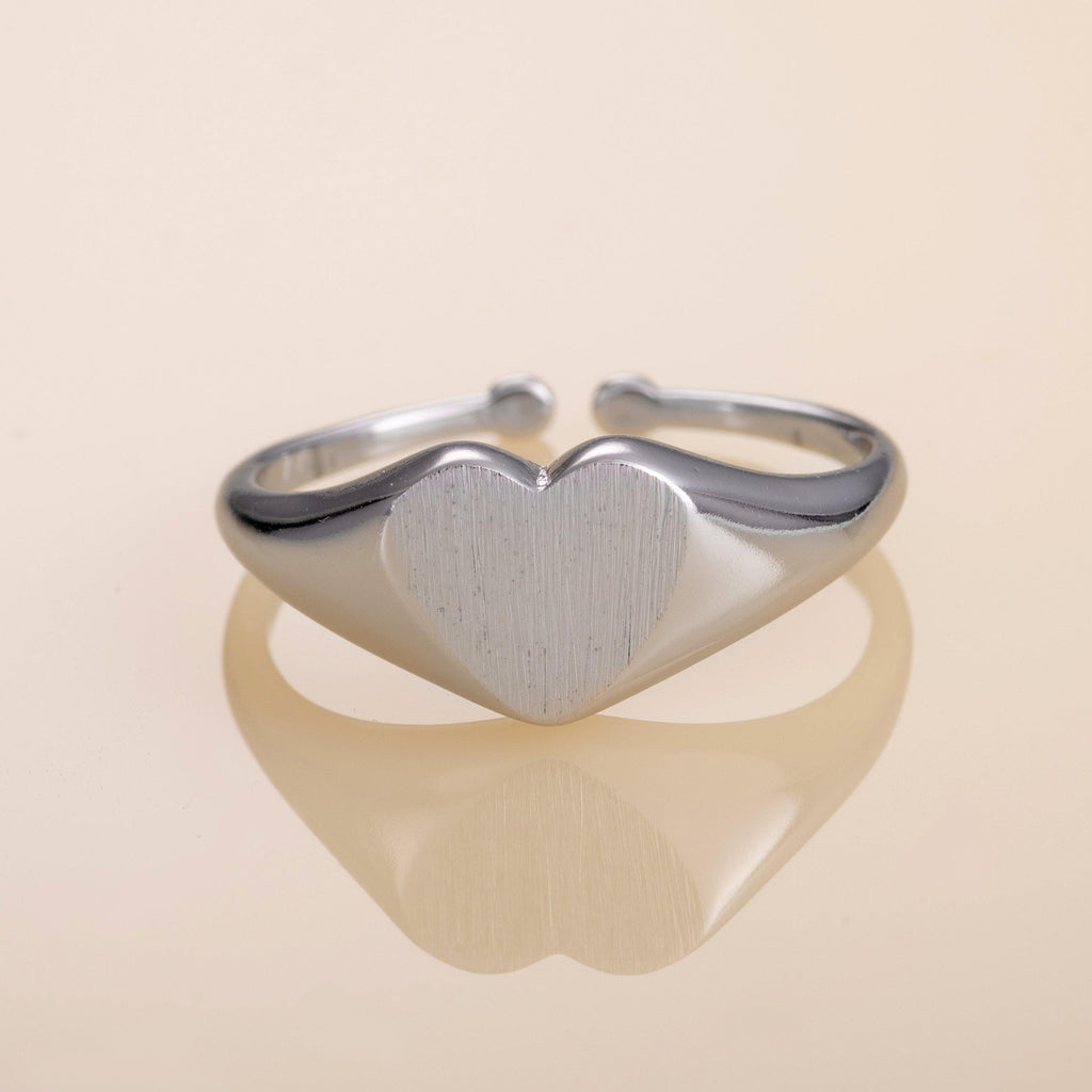 Adjustable Signet Ring for Women in a Heart Motif - namana.london