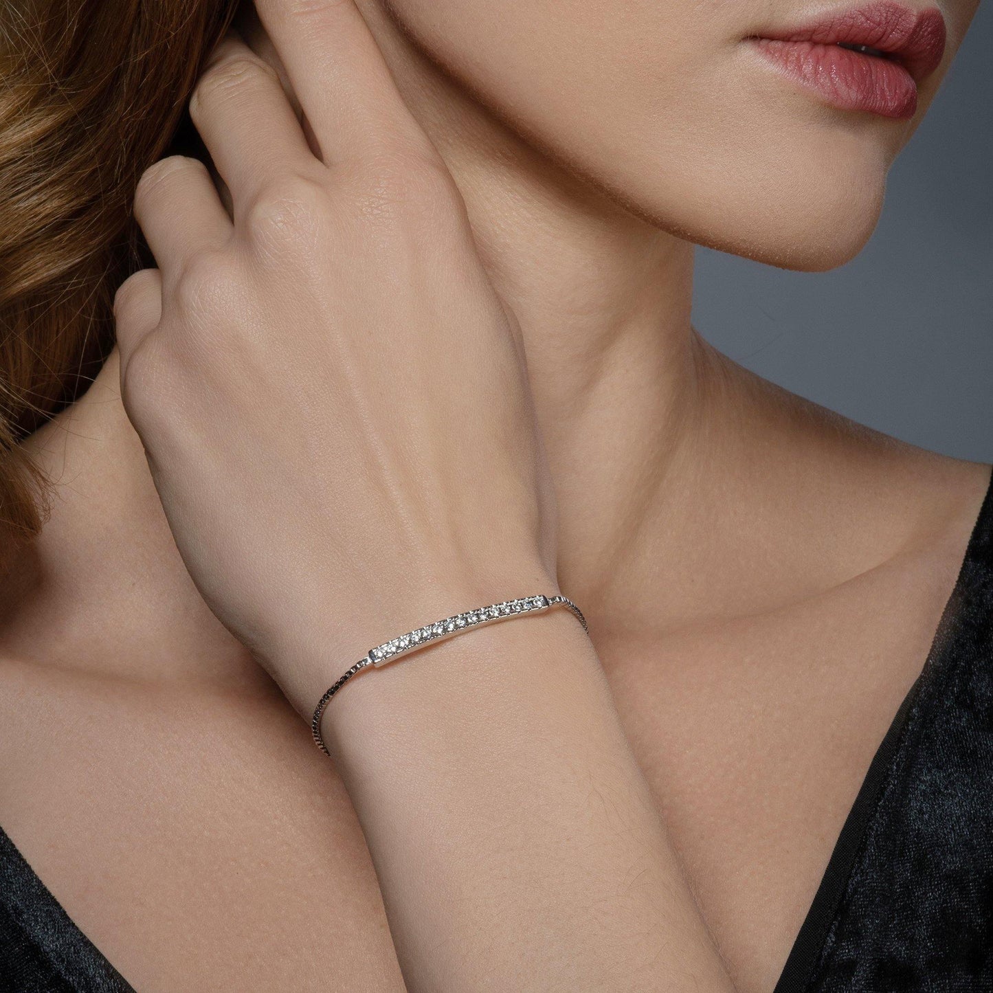 Bar Bracelet with Swarovski Crystals - namana.london