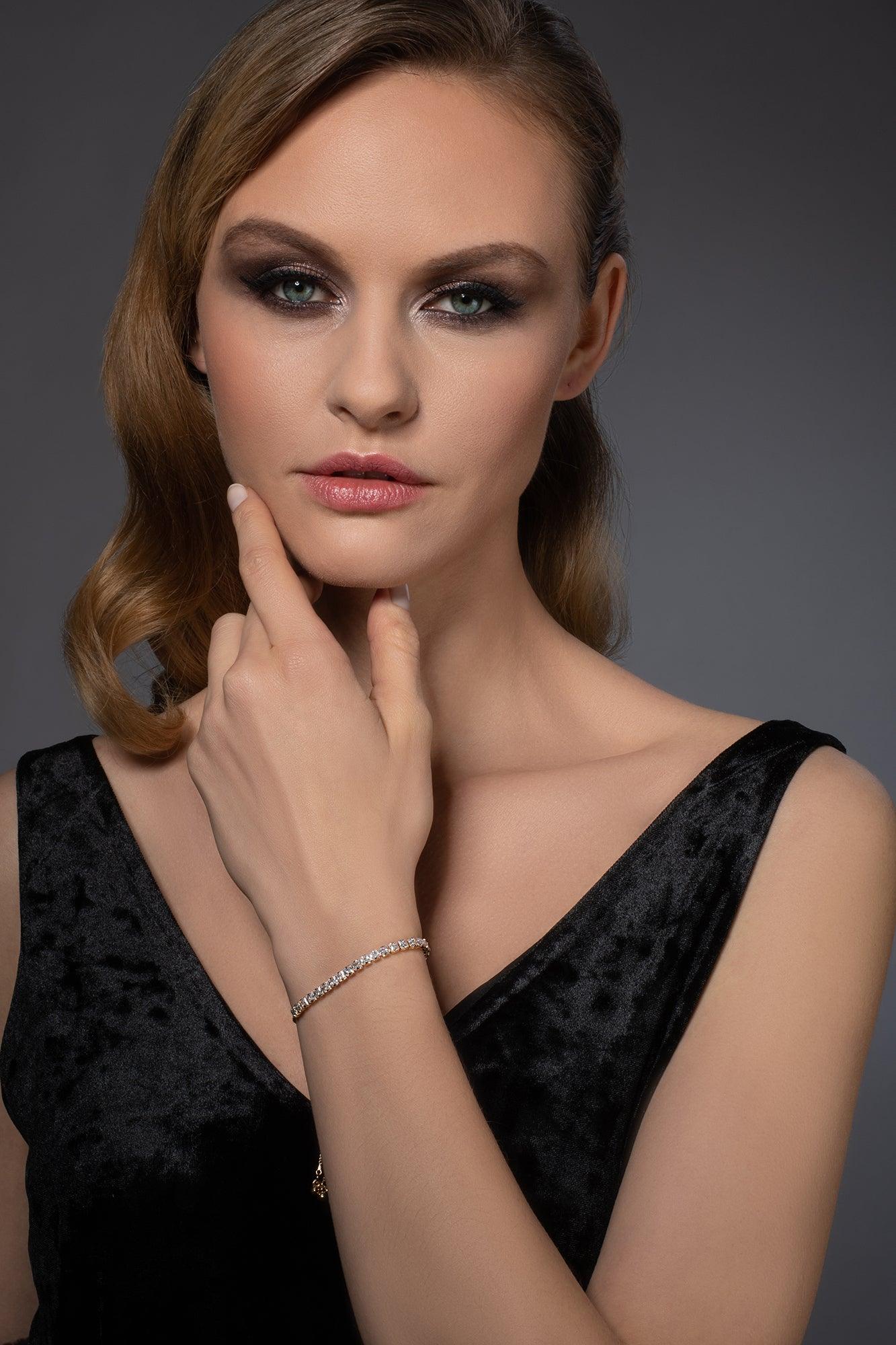 Adjustable Dainty Gold Bracelet for Women with Cubic Zirconia - namana.london