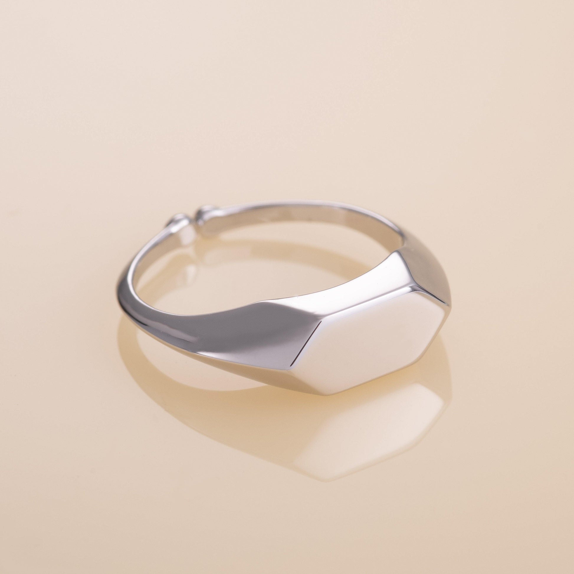 Adjustable Geometric Signet Ring for Women - namana.london