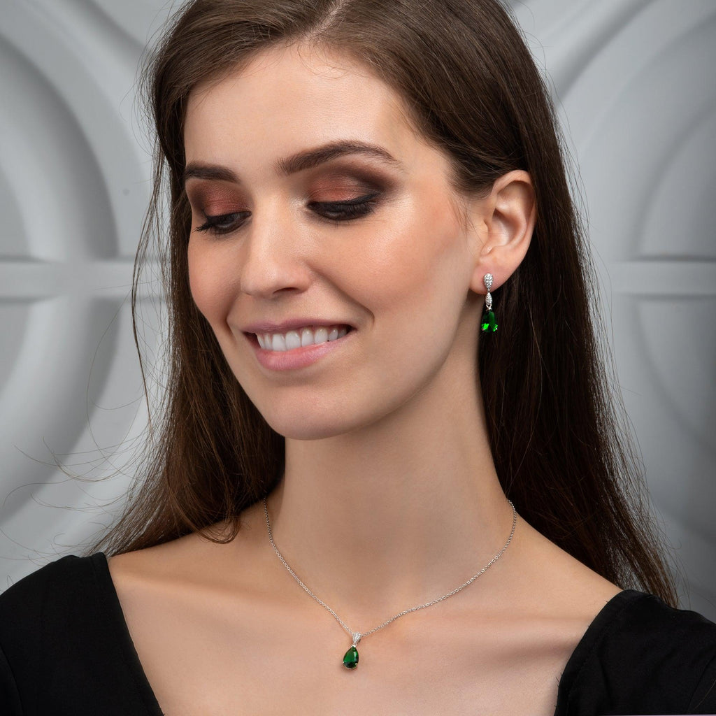 Sterling Silver Green Teardrop Pendant Necklace For Women - namana.london