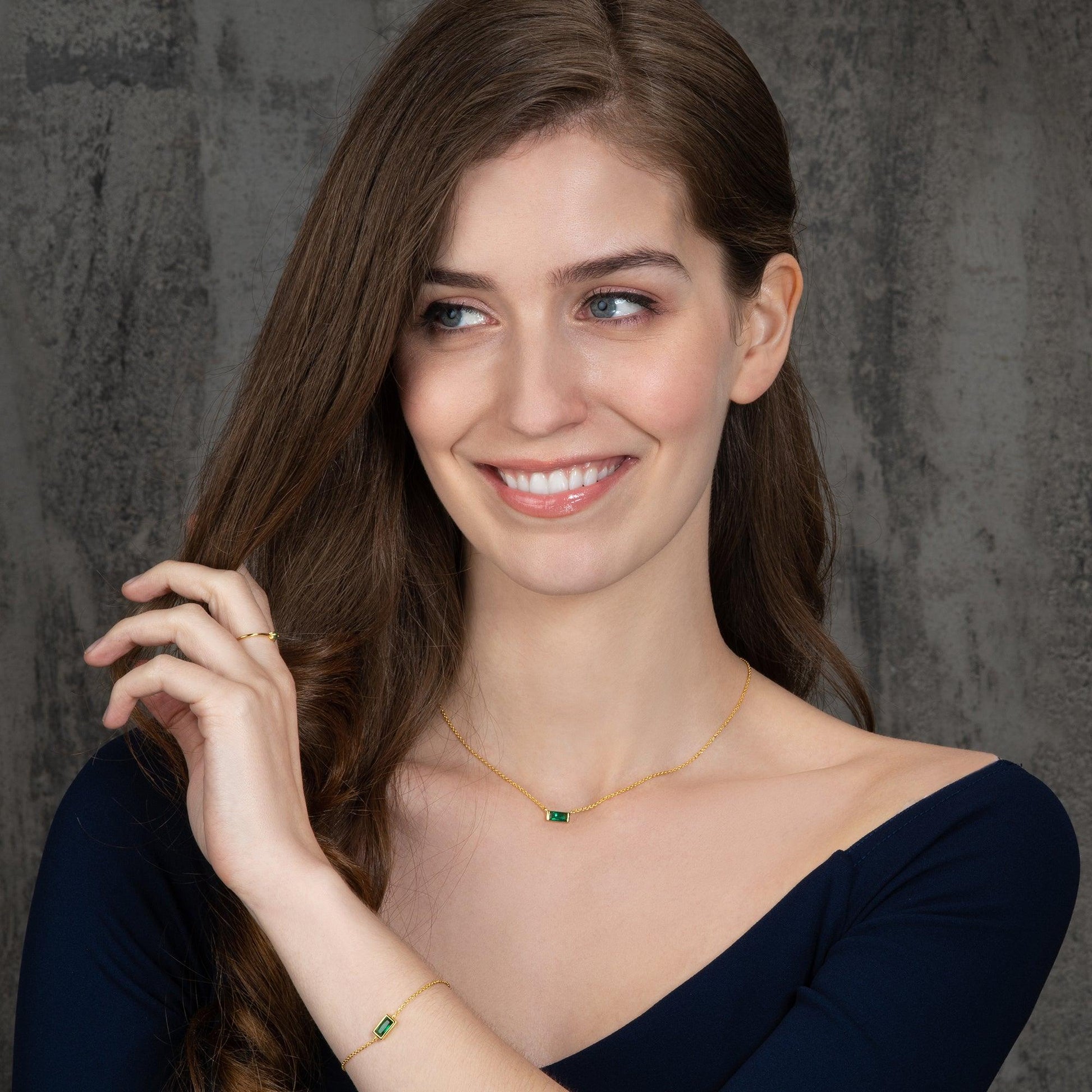 Dainty Green Necklace in Gold Plated - namana.london
