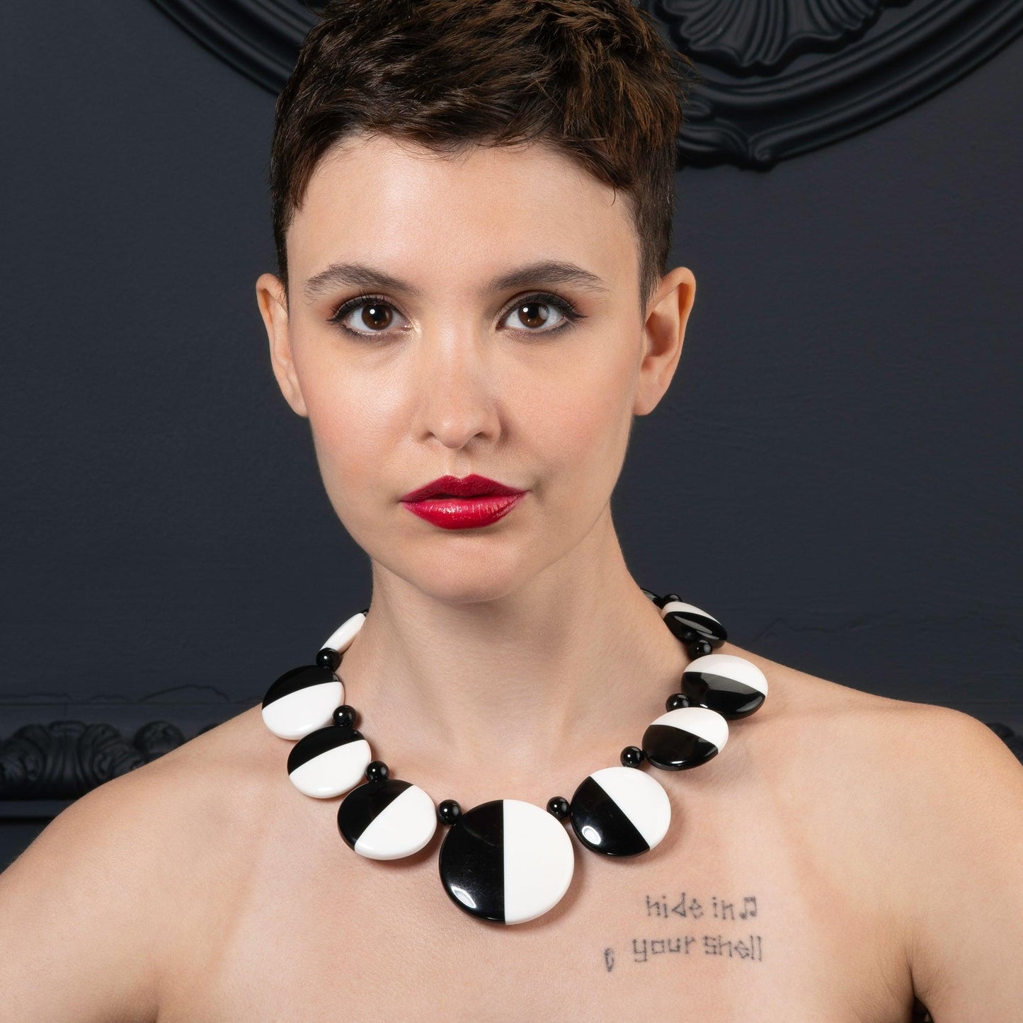 Chunky Black and White Statement Necklace for Women - namana.london