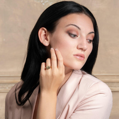 Adjustable Gold Signet Ring for Women - namana.london