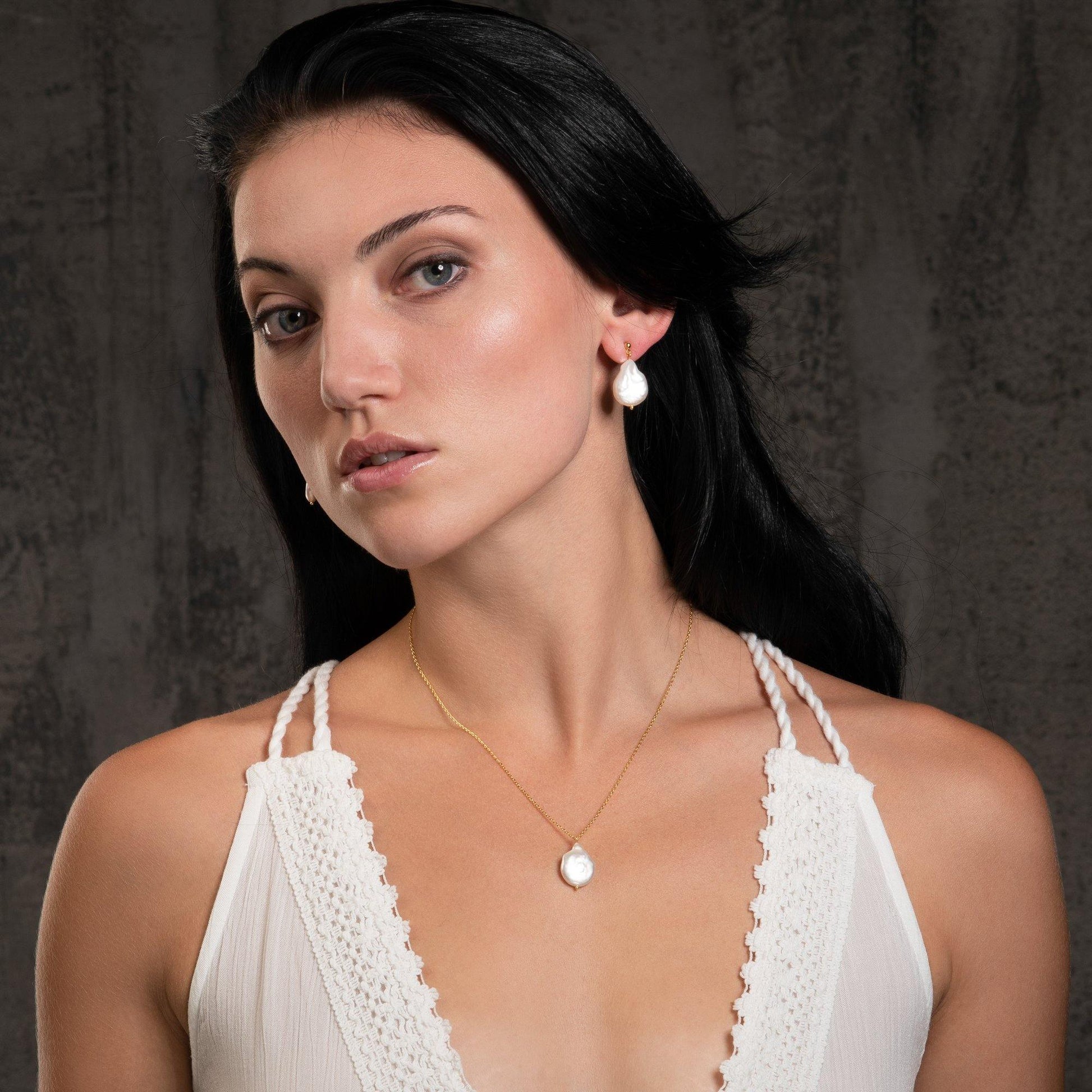 Gold Plated Baroque Pearl Pendant Necklace for Women - namana.london