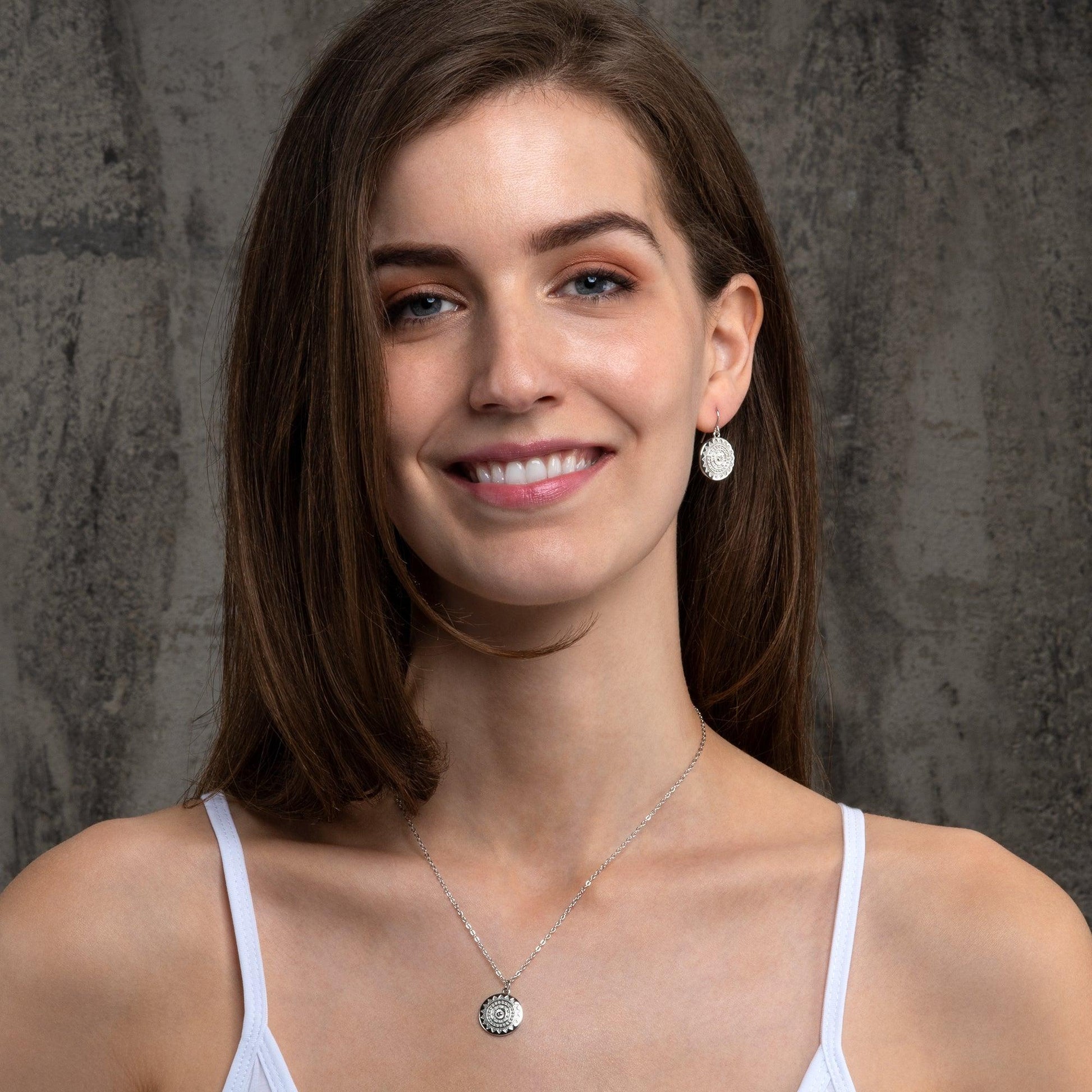 Dainty Mandala Pendant Necklace for Women - namana.london