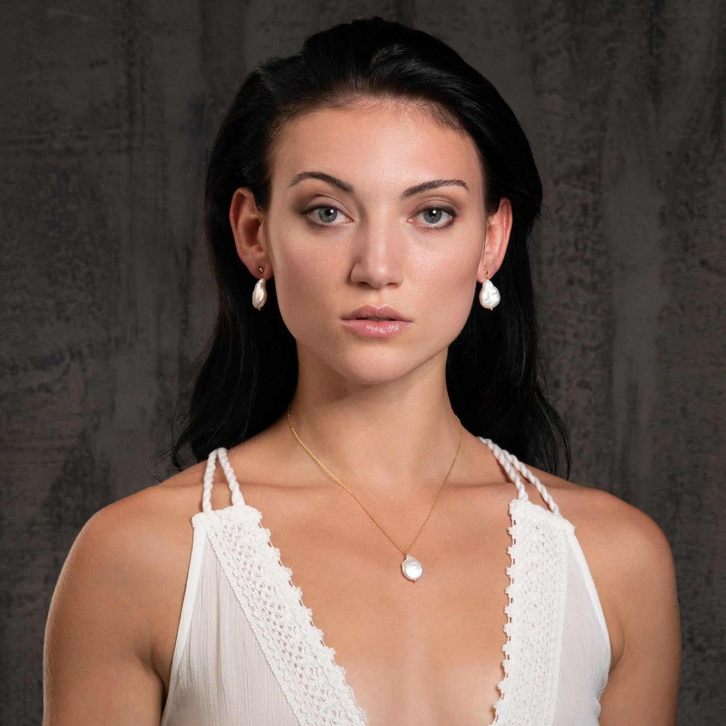 Gold Plated Baroque Pearl Pendant Necklace for Women - namana.london