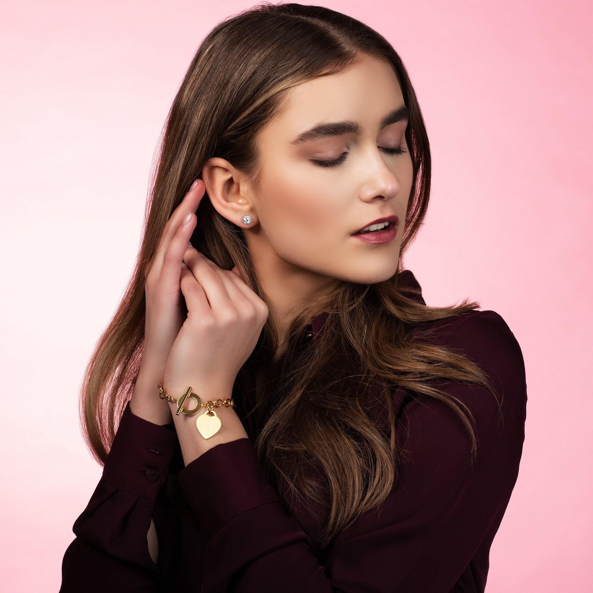 Gold Heart Bracelet for Women. Chunky Bracelet for Women in Gold - namana.london