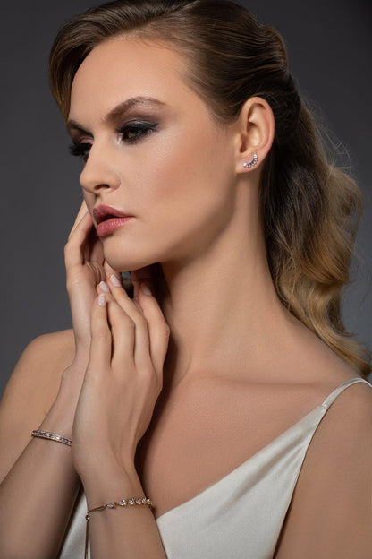 Adjustable Gold Bracelet with Pear Shaped Cubic Zirconia - namana.london