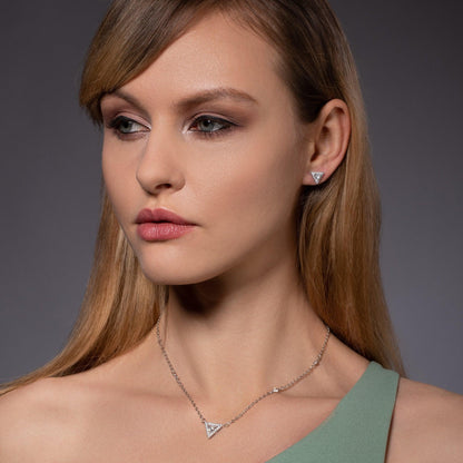 Trillion Pendant Pendant Necklace with Cubic Zirconia - namana.london